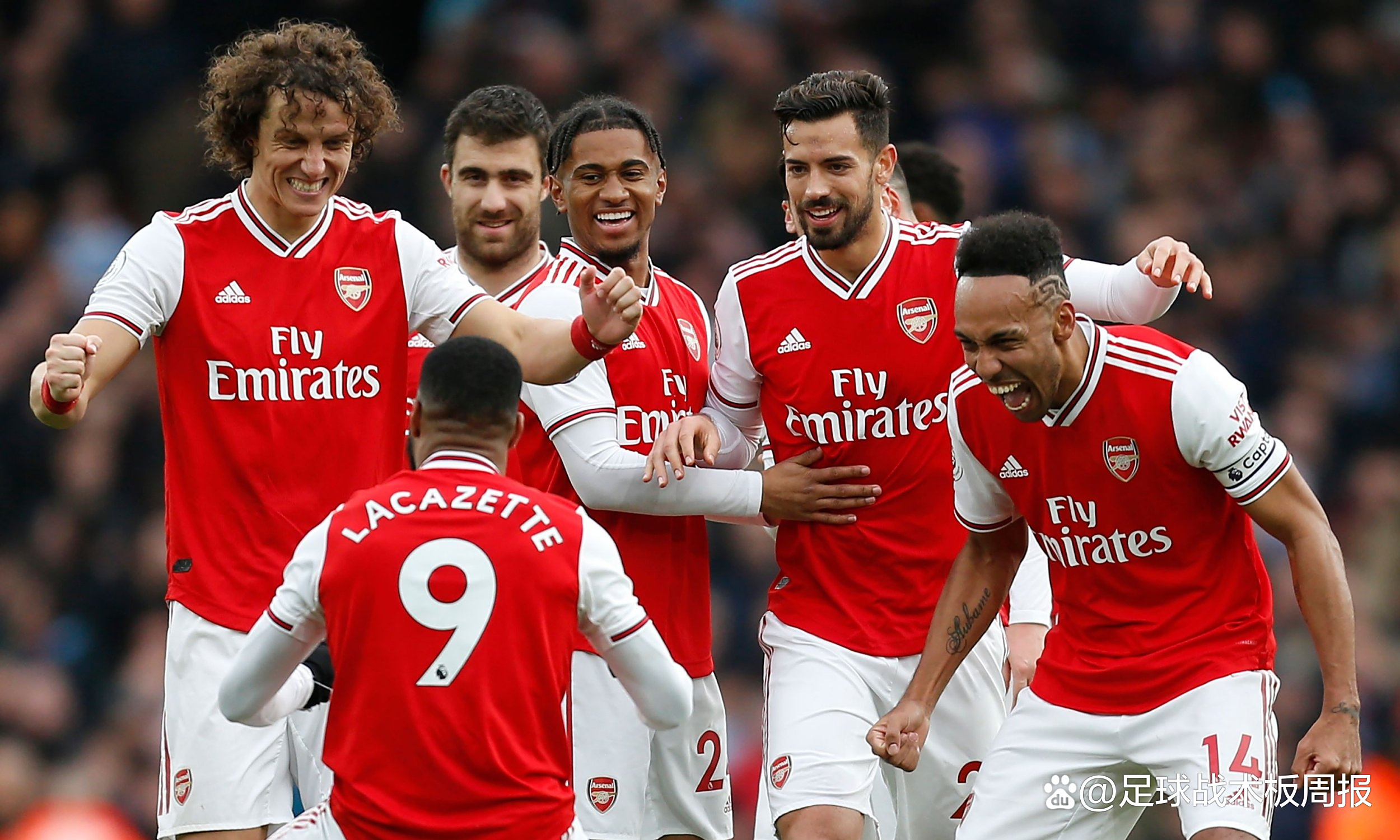 阿尔及利亚球队在比赛中争取胜利，战绩斐然