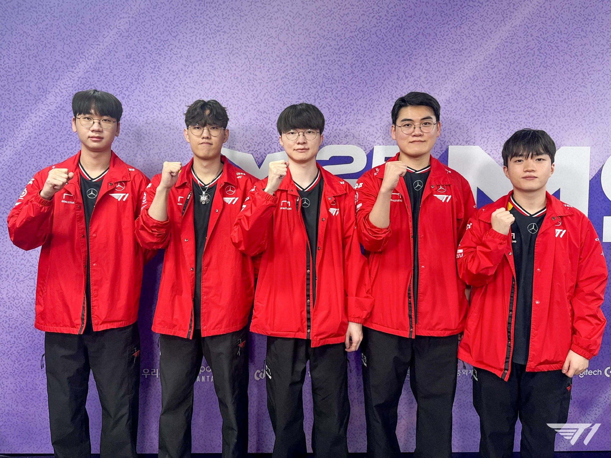 T1力克LGD,Lehends拿下关键大龙宿敌对决八强赛,锁定晋级资格的简单介绍 T1力克LGD,Lehends拿下关键大龙宿敌对决八强赛,锁定晋级资格的简单介绍