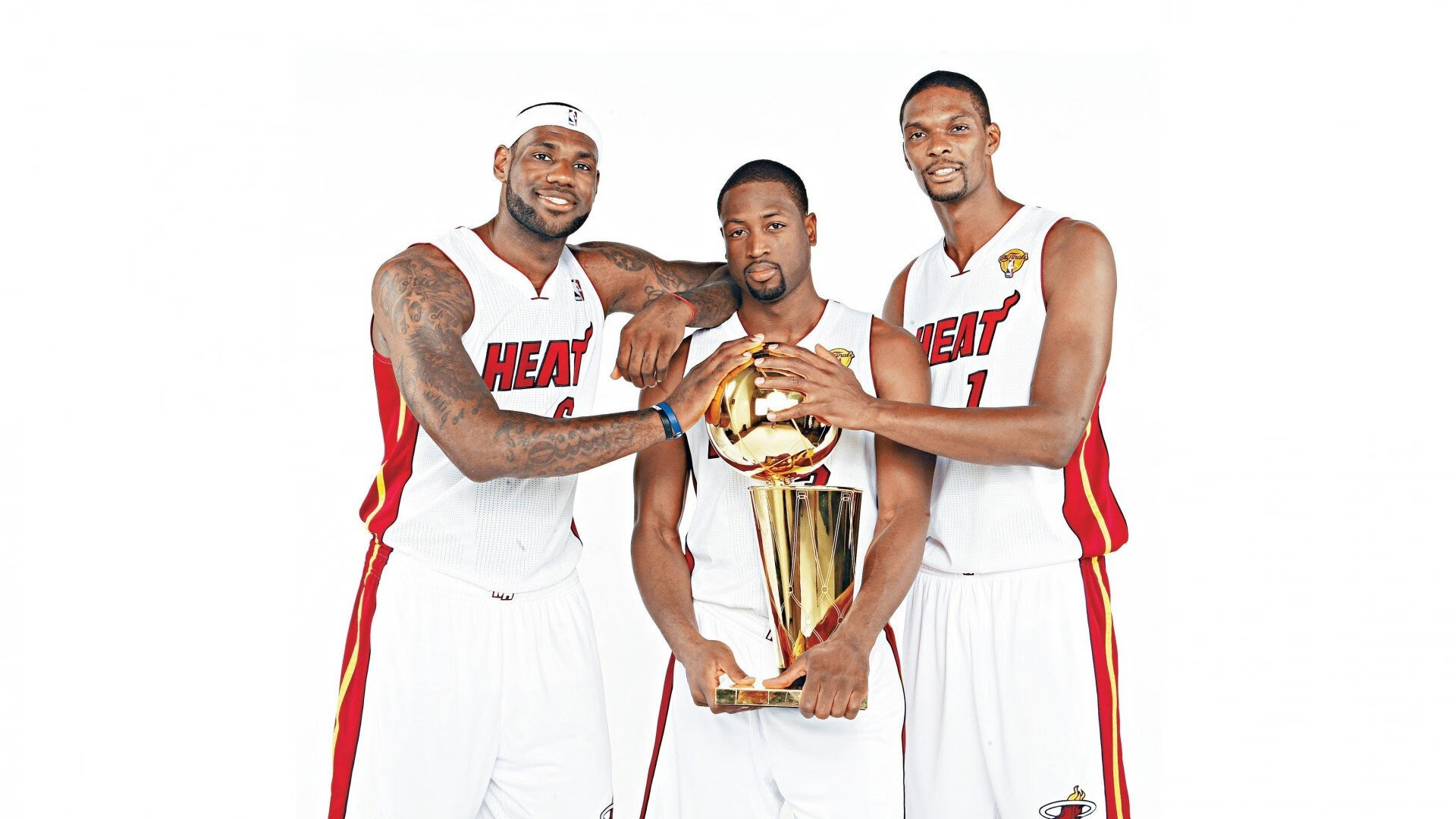 惊天一战！上海队提前终结悬念，福克斯统治级数据引爆CBA赛场