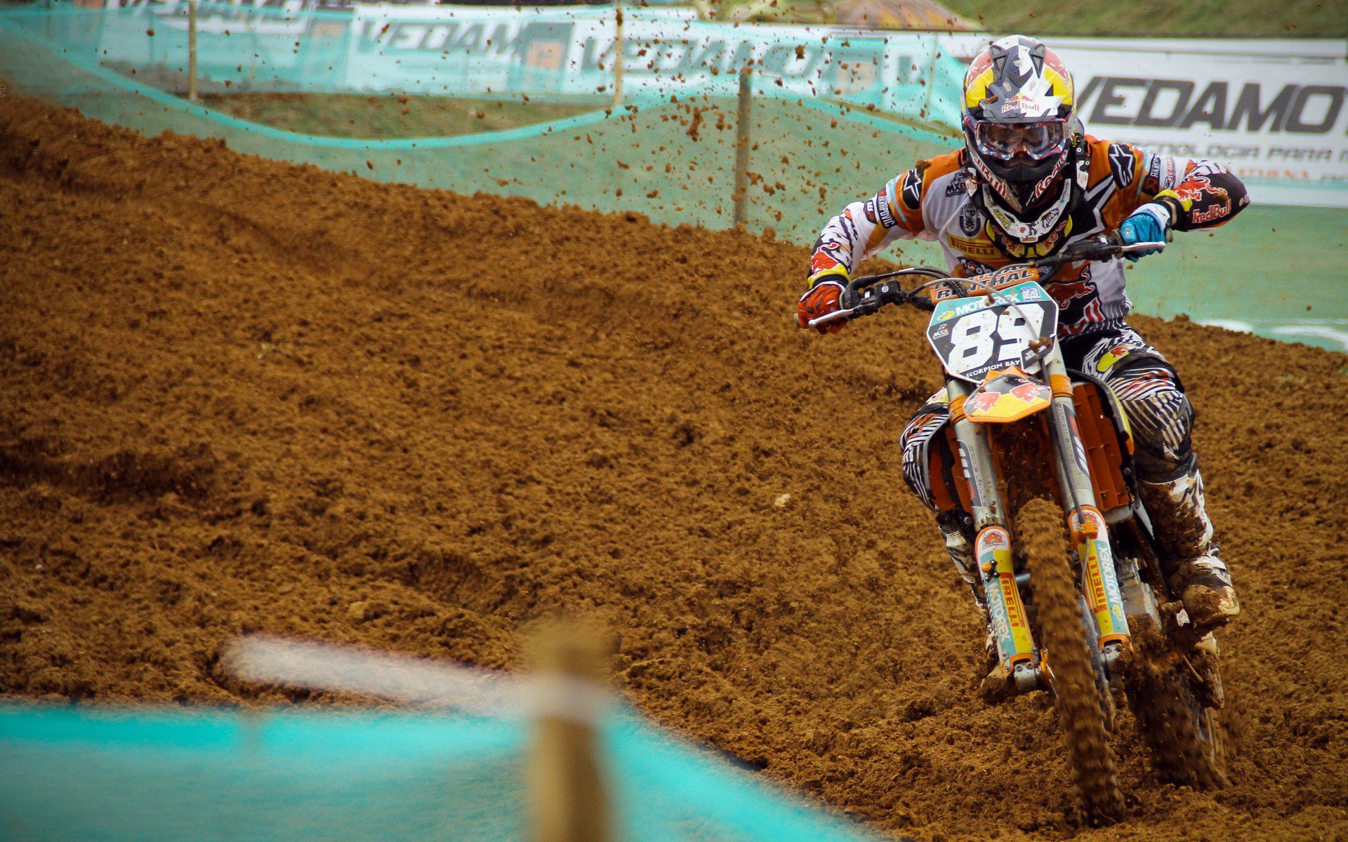 马赛绝地逆袭击碎曼联欧战梦！阿尔瓦雷斯一夫当关，全场最佳毫无悬念